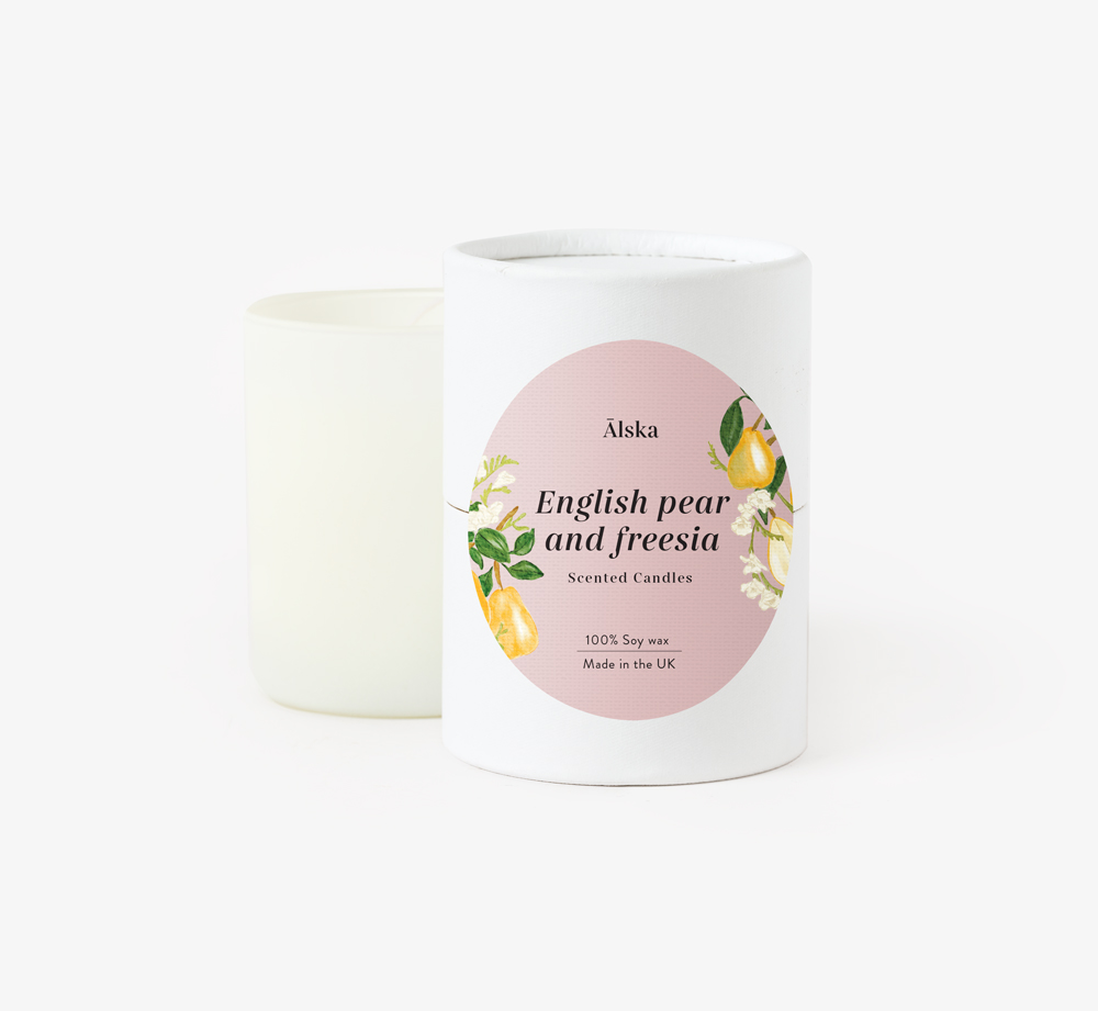 English Pear and Freesia Candle by ÄlskaHome| Bookblock English Pear and Freesia Candle by ÄlskaHome| Bookblock