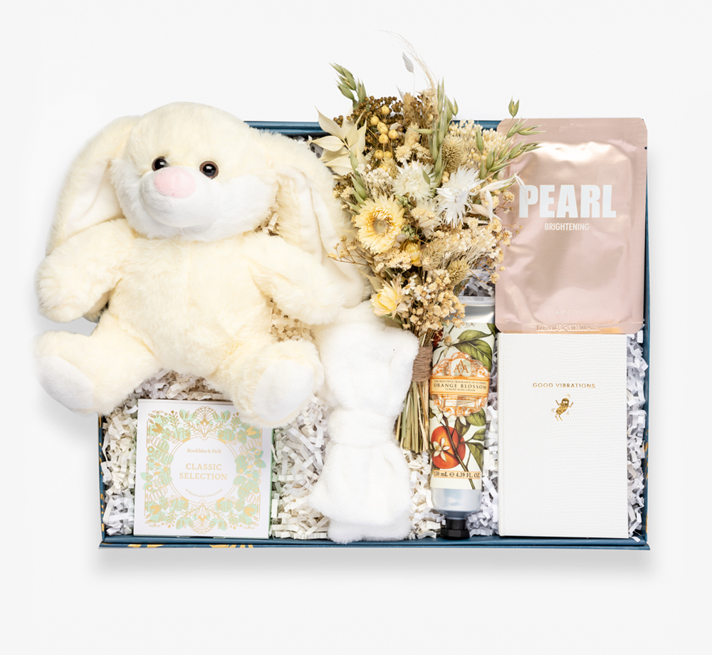 Fab New Mum Baby Gift Box by BookblockGift Box| Bookblock